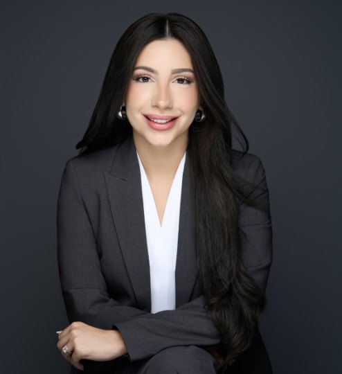 Victoria Reyes, Project Manager